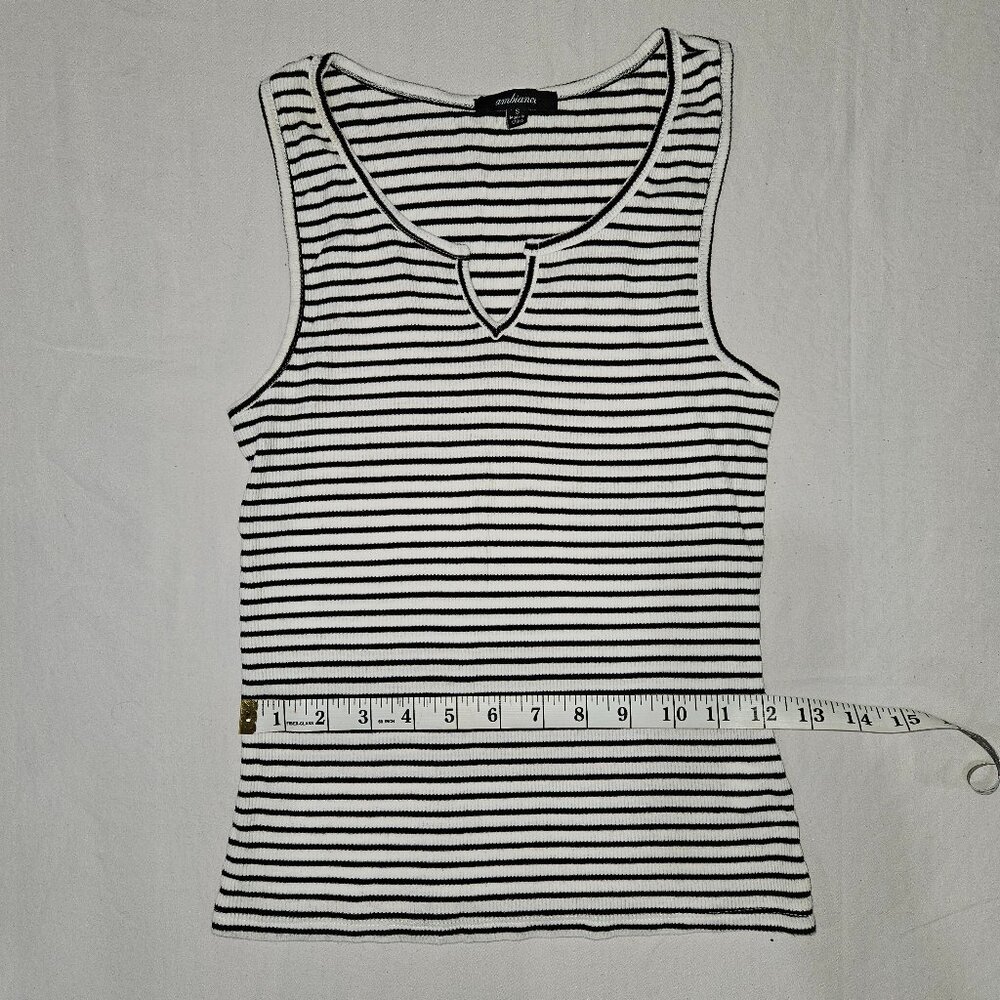 Ambiance gray and black tank top size small